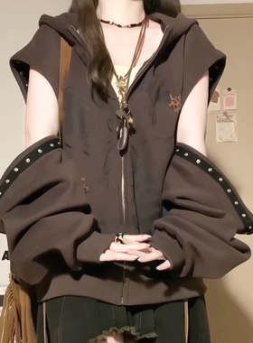 棕色民族风长款羽毛项链