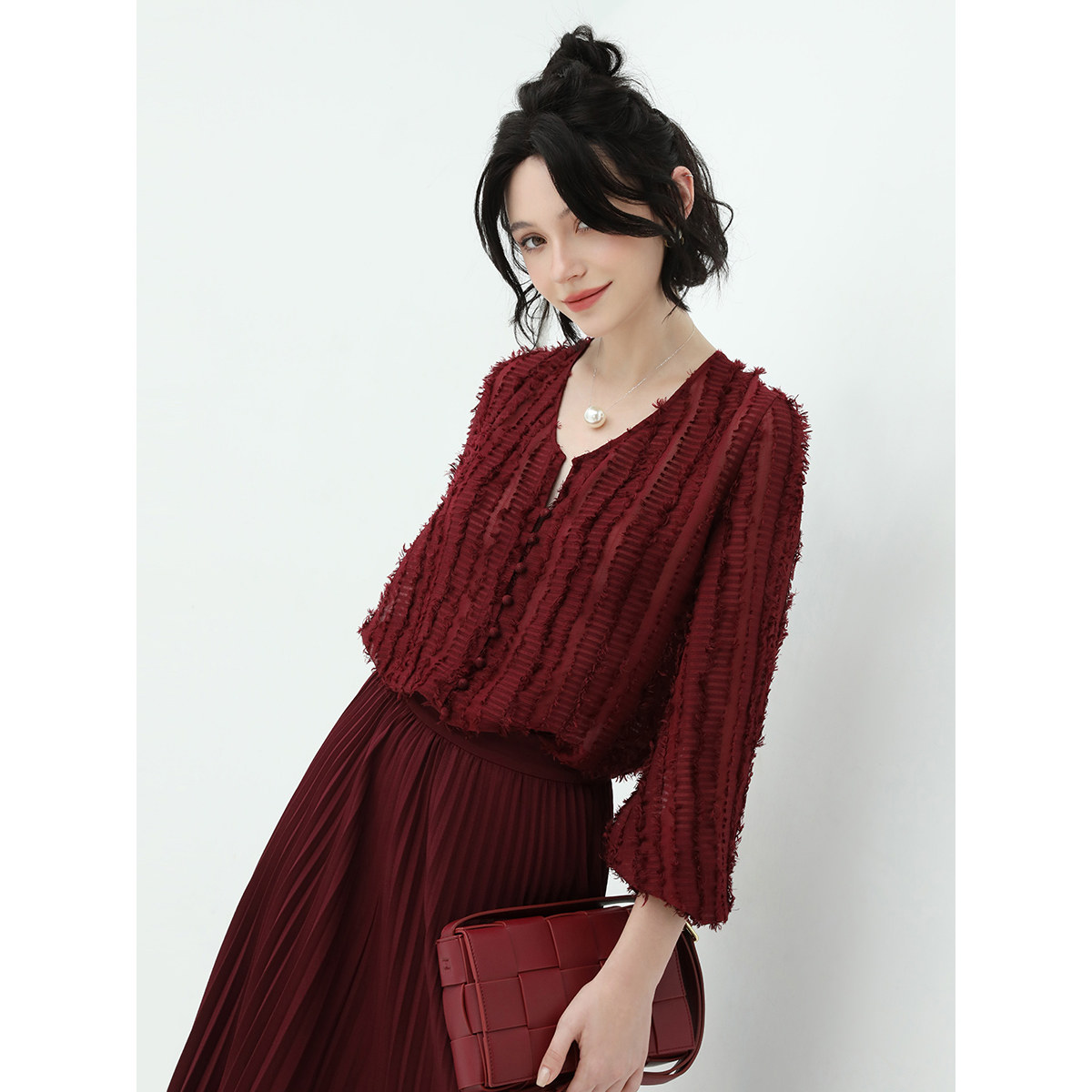 COCOBELLA[安哥拉红]重工提花流苏衬衫女气质通勤雪纺衫LC516,淘宝优惠券,粉丝福利购,淘宝优惠卷