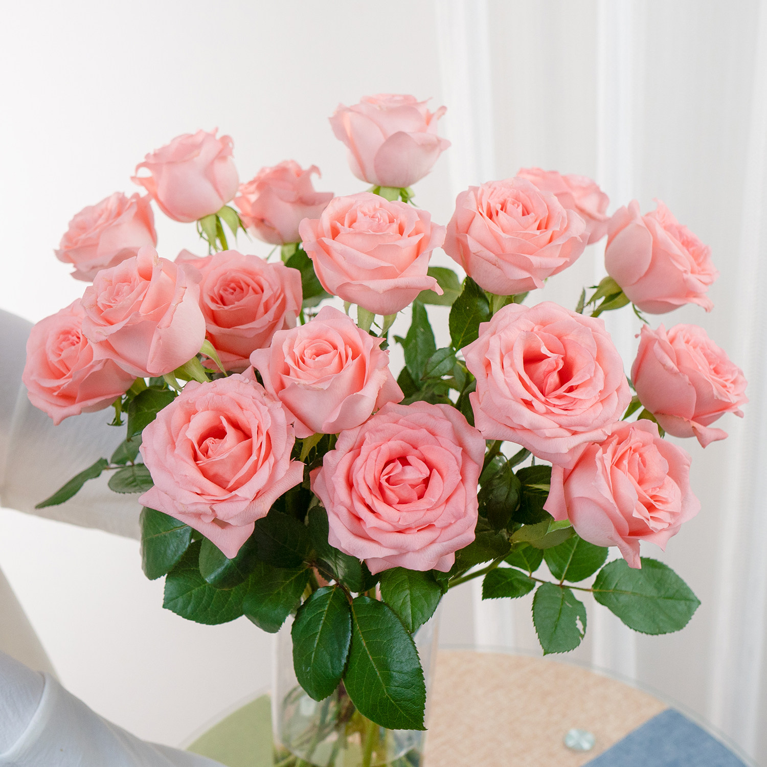 戴安娜玫瑰花鲜花云南基地直发鲜切花家用插花水养花束洋桔梗,淘宝优惠券,粉丝福利购,淘宝优惠卷