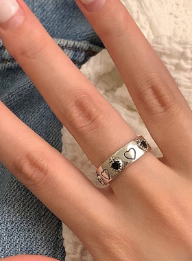 韩版小众设计感甜酷黑色锆石戒指女复古轻奢重工食指戒可调节指环