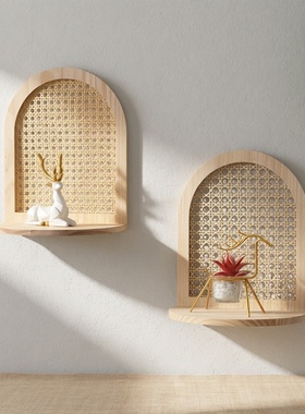 木质壁挂架香薰摆放手办置物架