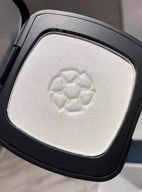 董欣珍珠璀璨粉饼控油定妆防水防汗持久隐秘毛孔不卡粉