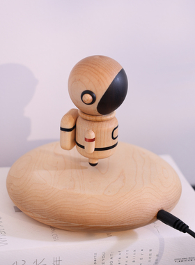 创木工坊磁悬浮宇航员