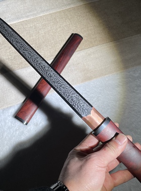 【小叶紫檀短剑】龙泉剑魁 小叶紫檀大马士革S羽毛纹短剑 未开刃