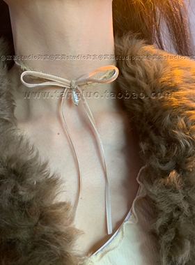 特调燕麦色蝴蝶结珍珠流苏choker颈链女小众个性绑带颈带配饰2026