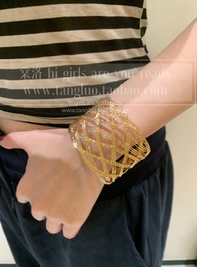 棠洛 vintage高级感手镯女欧美辣妹风手环夸张宽版金属手镯2026潮