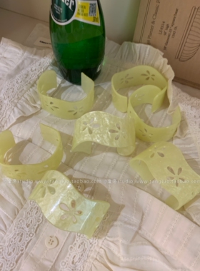 显白超cute 小鸡黄树脂手镯女度假风亚克力手环y2k彩色手饰手臂环
