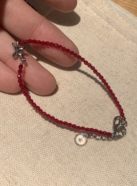 “纹身线”巨显白红色尖晶石十字架手链女极细简约手环辣妹手饰品