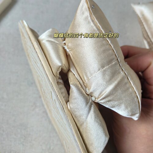 甜美ins风蝴蝶结烫钻高雅纯色缎面一字拖结婚酒店伴手礼伴娘拖鞋 - 图1