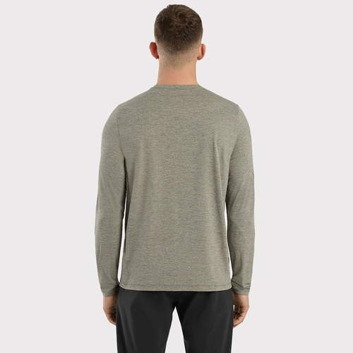 Arc'teryx's Gampture Cormac Logos Heathable Mens -Dry -Dry -Long -sleeed T -Fork