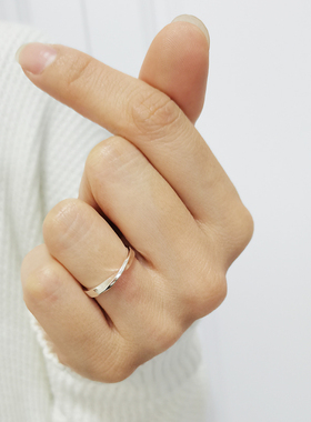 足银情侣戒指纯银莫比乌斯环小众