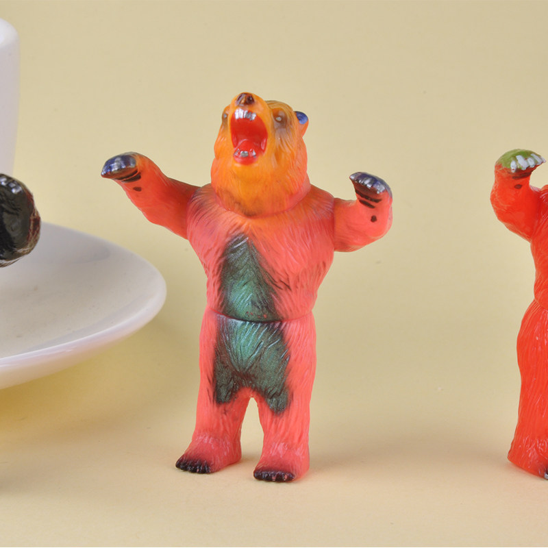 现货日本medicom扭蛋 潮玩 熊怪 大脚怪 怪物摆件  vag系列 熊怪