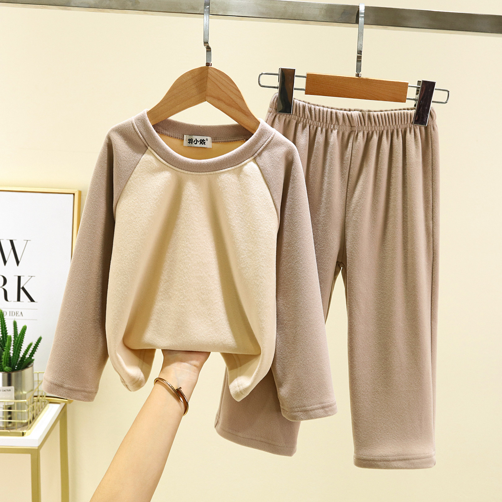 儿童德绒家居服冬加绒保暖宝宝宽松睡衣厚款男女外穿拼色休闲套装,淘宝优惠券,粉丝福利购,淘宝优惠卷