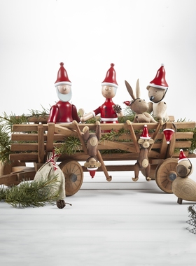 丹麦木制纯手工圣诞老人纪念品