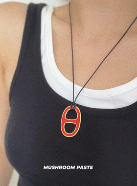 项链长款夏天黑色皮绳吊坠轻奢小众设计高级感围巾扣猪鼻子锁骨链