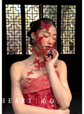 TM｜B04手作碎钻蝴蝶红色敬酒服搭配新娘（一对