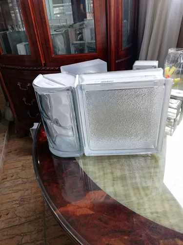 Европейский стандарт импортированный ультра -белый стеклянный кирпич Mulia Big Orange Peeling Air -сердечный квадратный прозрачный светлый световой стеклянная кирпичная стена ванной комнаты