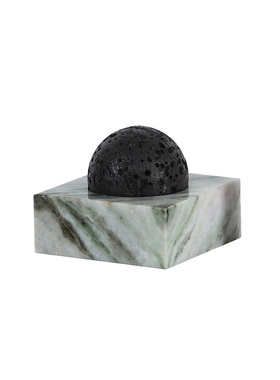 软装恒大现代简约样板间床头柜桌面饰品抽象猫人物组合床头柜摆件