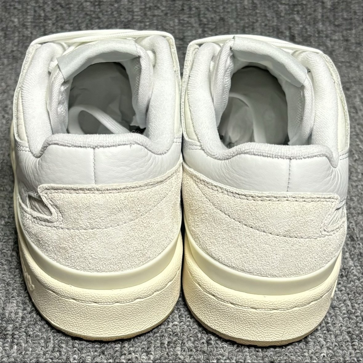 Adidas阿迪达斯三叶草 男女鞋复古休闲运动低帮板鞋米白FY7998,淘宝优惠券,粉丝福利购,淘宝优惠卷