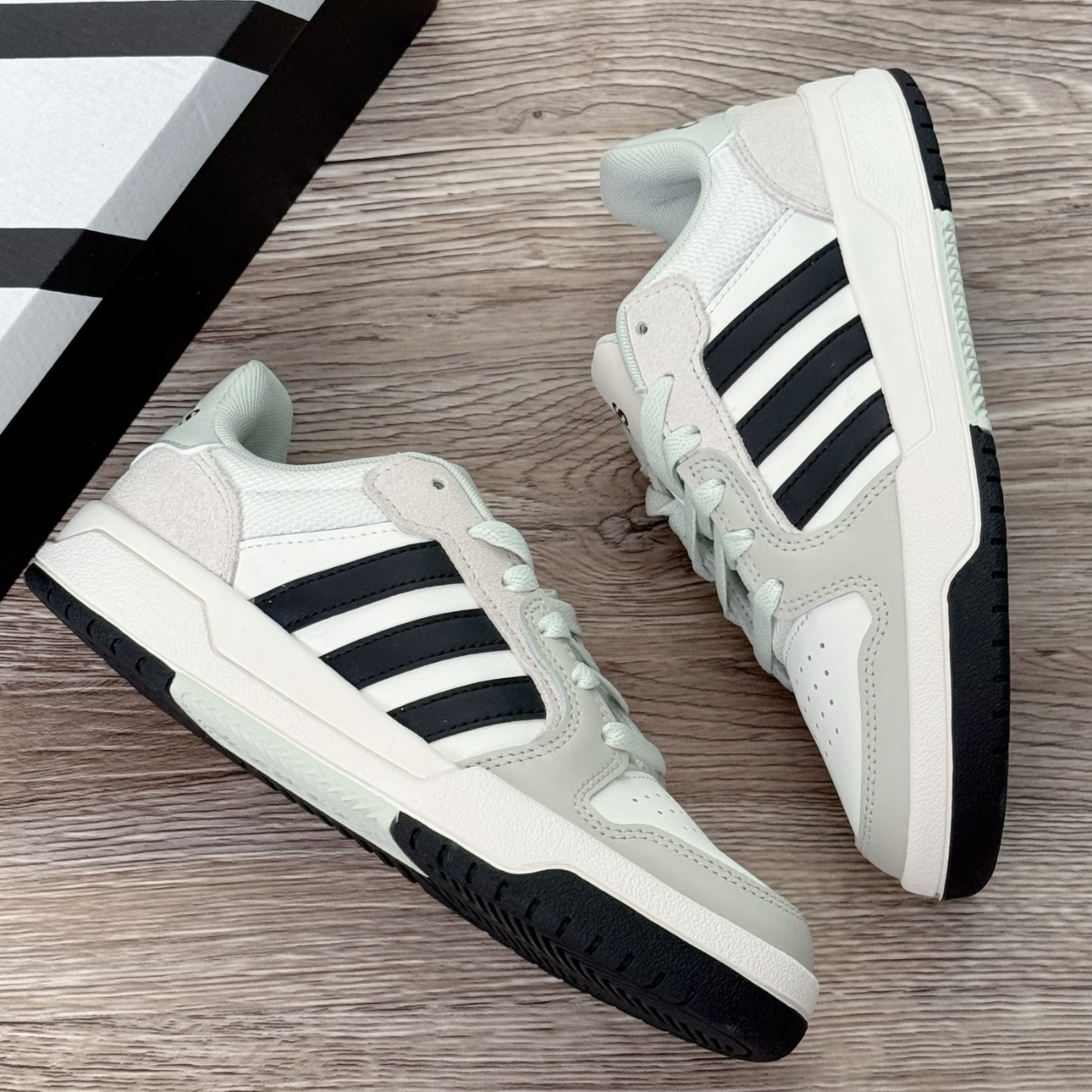 阿迪达斯Adidas Neo Entrap男女低帮白黑棕轻便休闲运动鞋JI2546 - 图2