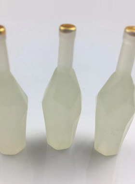 新品夜光树脂小瓶子钻石杯小摆件模型微景观场景布置道具配件