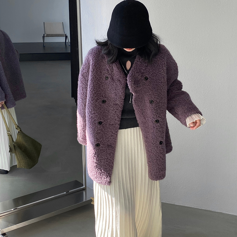 白色高品质羊羔毛外套女2025冬季新款双排扣中长款泰迪熊保暖大衣 - 图1