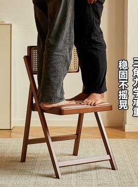 藤编折叠椅子实木餐椅家用网红侘寂风日式休闲原木风靠背吃饭椅