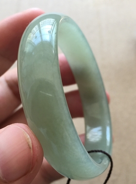 天然证书和田玉手镯