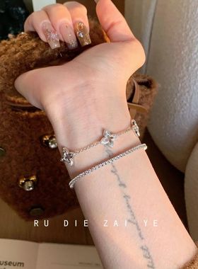 如蝶在野 中古清冷感银色拉丝四叶草手链轻奢高级感名媛气质手链