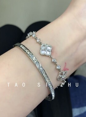 冷淡风四叶草锆石手链气质精致轻奢设计高级感显白闺蜜手镯手饰