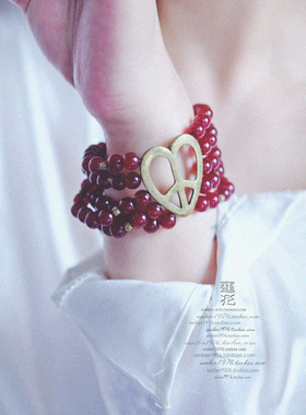 No.378 Lucky Brand 合金镀真金古旧气质反战主题红珠手链手排