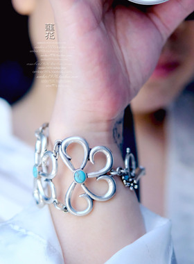 No.386 Lucky Brand 合金镀纯银绿松石抽象风蝴蝶设计风格手链