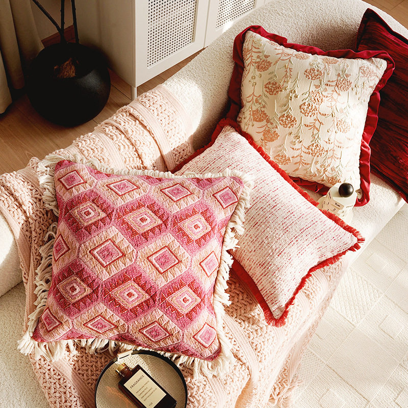 轻奢红色法式抱枕高级复古红色靠枕套靠垫沙发客厅抱枕套飘窗靠枕,淘宝优惠券,粉丝福利购,淘宝优惠卷