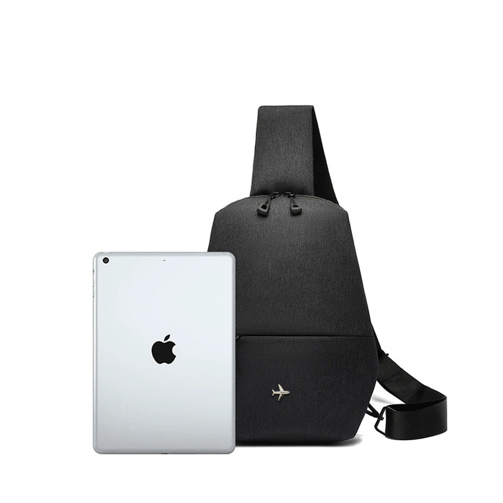 Danish Vanle multifunctional water-repellent chest bag shoulder bag