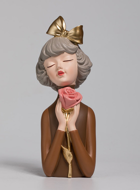 捧花女孩桌面电视柜礼物家居装饰