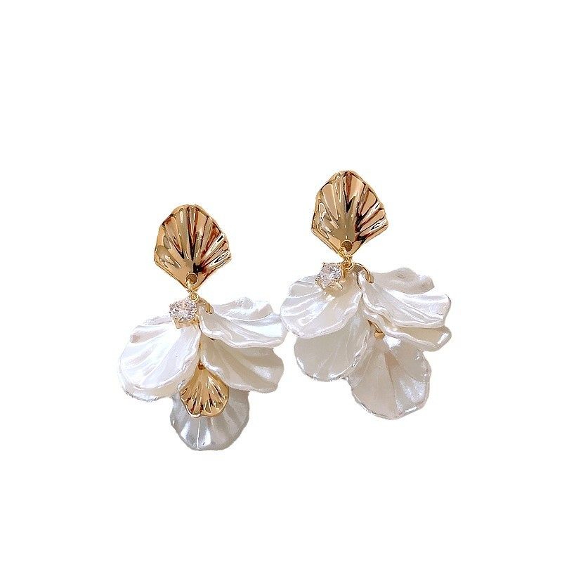 新款贝壳纹理锆石流苏耳环小众设计轻奢高级感耳环气质时尚耳饰品,淘宝优惠券,粉丝福利购,淘宝优惠卷