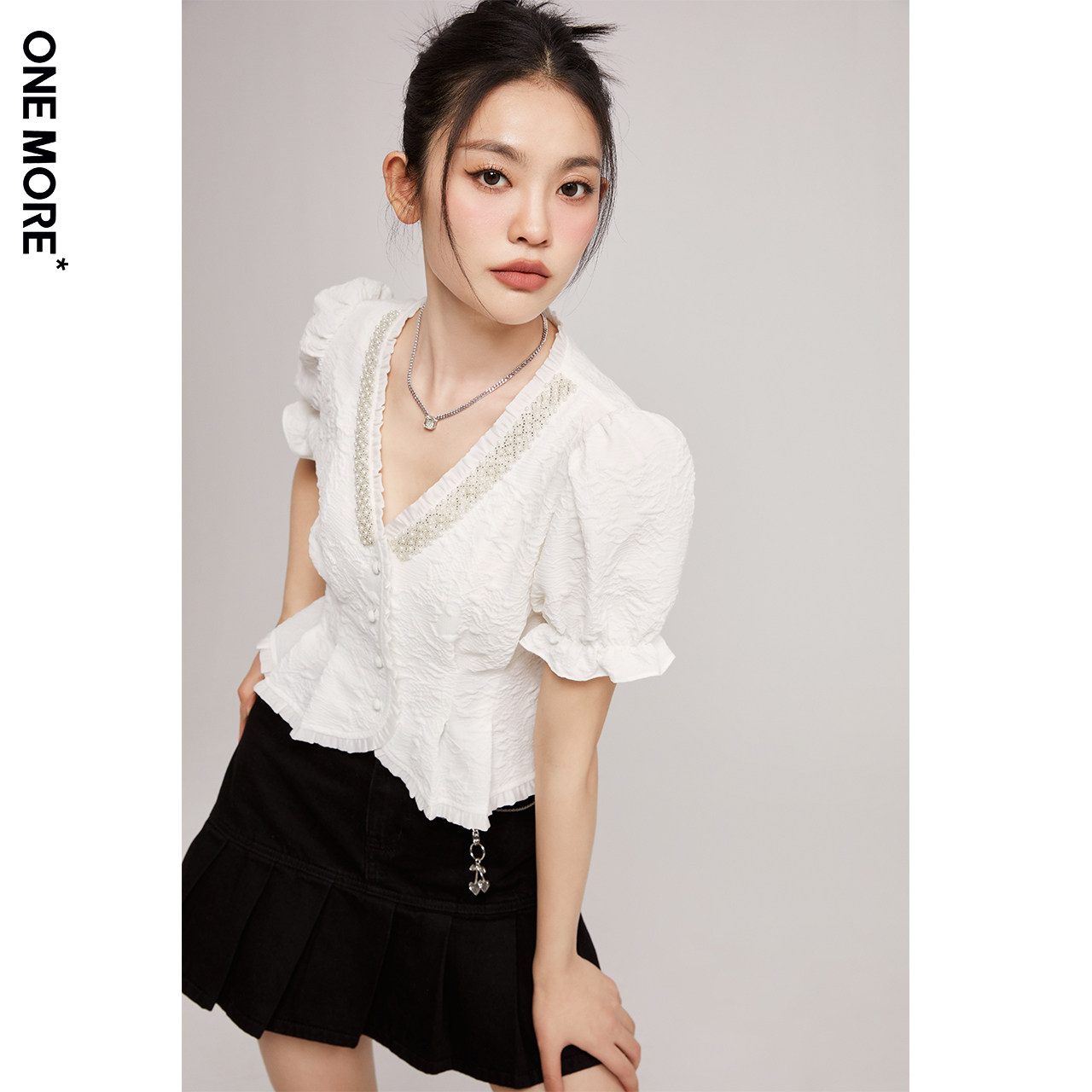 onemore2022夏季新款短袖蕾丝衫 onemore蕾丝衫/雪纺衫