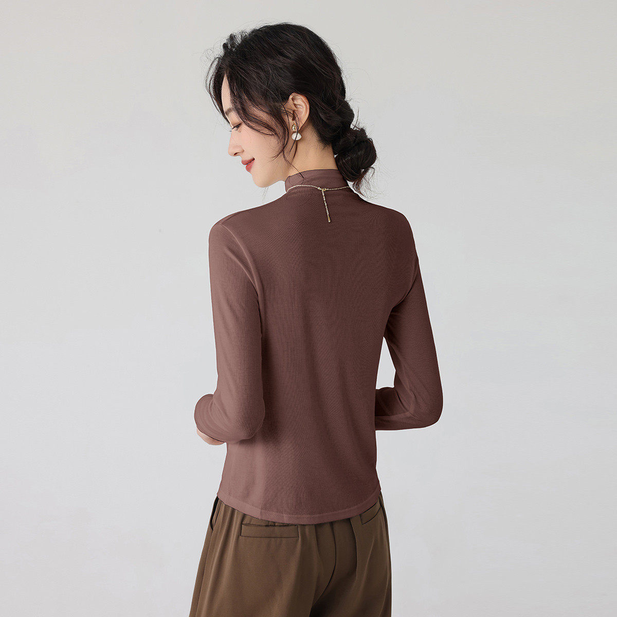 one more半高领长袖修身打底衫女2025冬新款内搭紧身纯色上衣t恤,淘宝优惠券,粉丝福利购,淘宝优惠卷