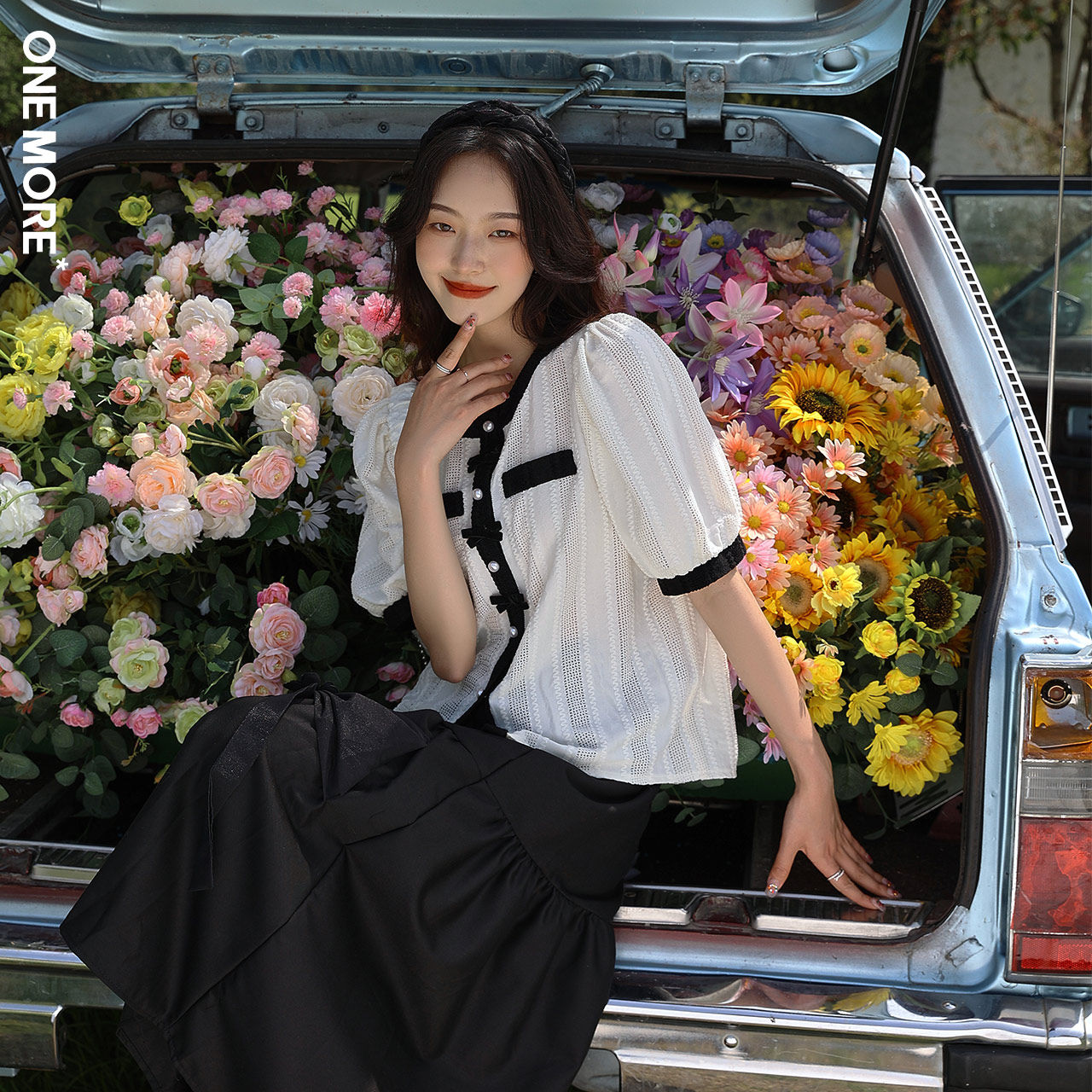 one more2022夏季新款短袖撞色小衫 onemore蕾丝衫/雪纺衫