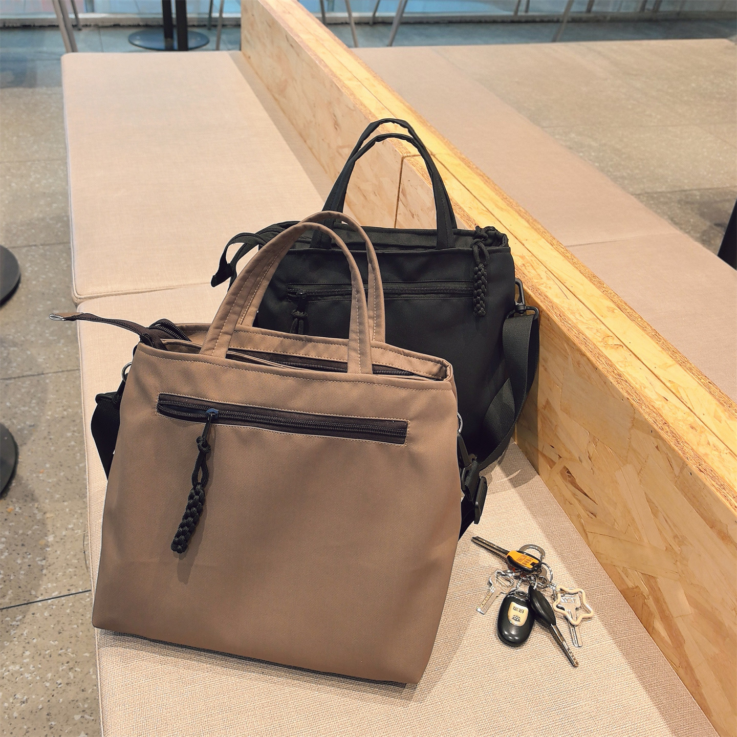 上班族通勤包包手拎包手提包多口袋帆布包多分隔分区收纳斜挎时尚,淘宝优惠券,粉丝福利购,淘宝优惠卷