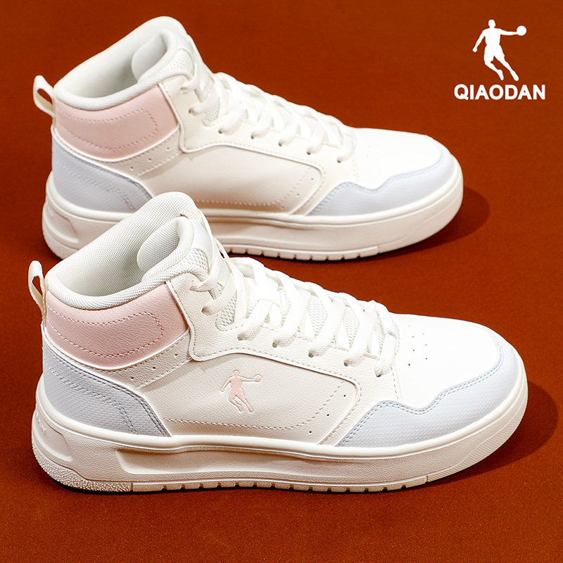 乔丹女鞋高帮鞋2026新年款红色休闲运动鞋子女款百搭厚底增高板鞋,淘宝优惠券,粉丝福利购,淘宝优惠卷