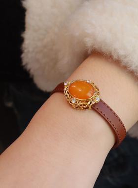 天然蜜蜡表盘手链鸡油黄蜜蜡手饰品高级感时尚通勤皮革手环