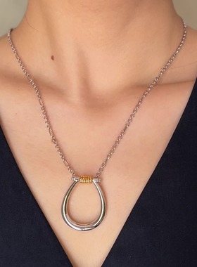 另说oiij|马上有钱|原创设计新中式马蹄铁铜钱吊坠新年开运礼物