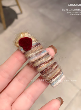 甜美小众毛线爱心发夹复古百搭