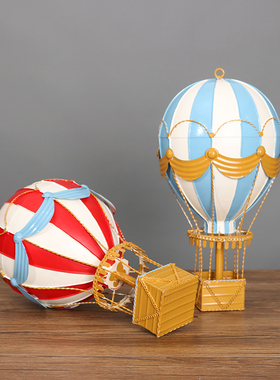 复古风热气球酒吧吊挂商场模型