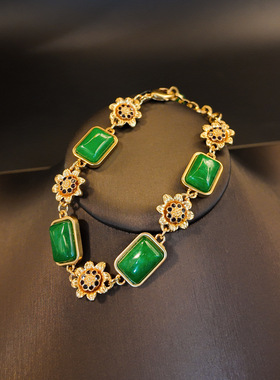 新款个性小众白水晶绿天然石镶钻