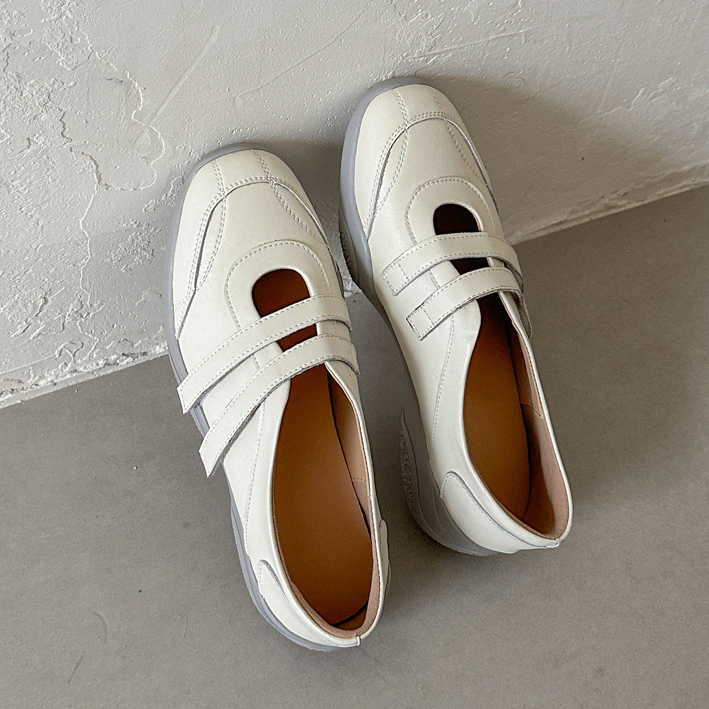 圆圆妈2026春季简约圆头中口魔术贴玛丽珍舒适百搭平底牛皮女鞋子,淘宝优惠券,粉丝福利购,淘宝优惠卷