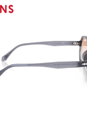 太阳镜JINS防紫外线小框