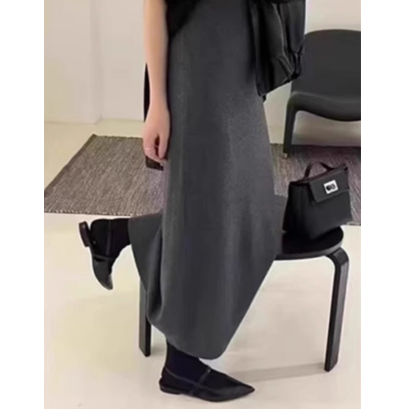 深灰色羊毛针织半身裙女秋冬新款小个子高腰直筒裙包臀一步中长裙