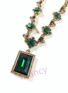 VZ打标绿色方块水晶宝石短款项链